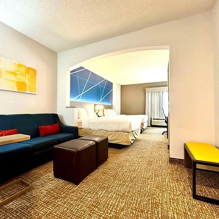 Comfort Suites East Brunswick - South River Экстерьер фото