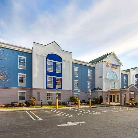 Comfort Suites East Brunswick - South River Экстерьер фото