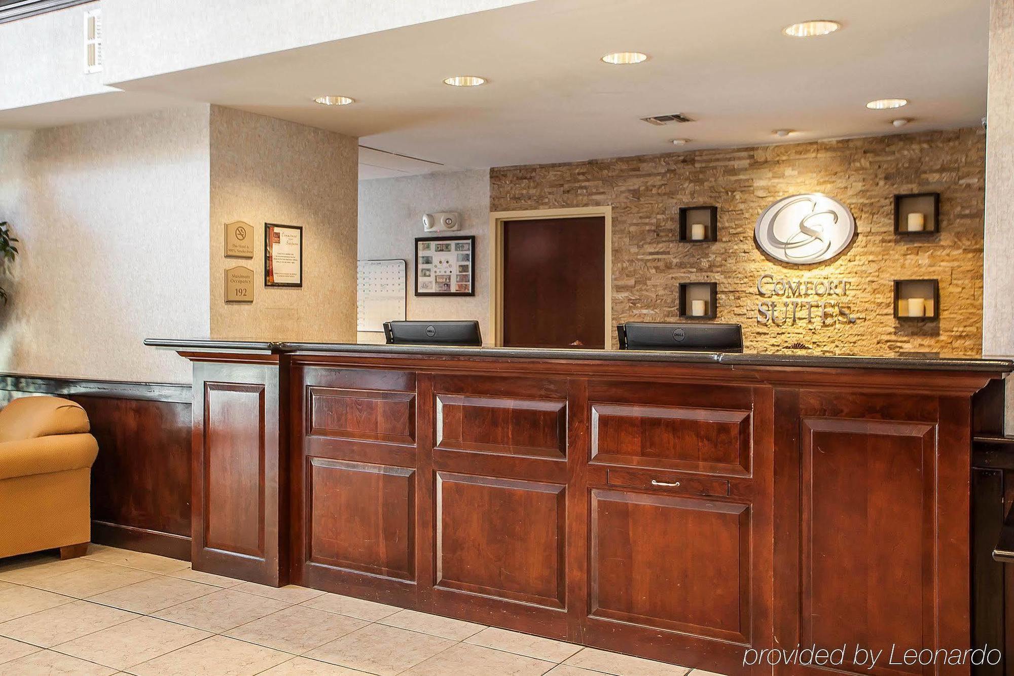 Comfort Suites East Brunswick - South River Экстерьер фото