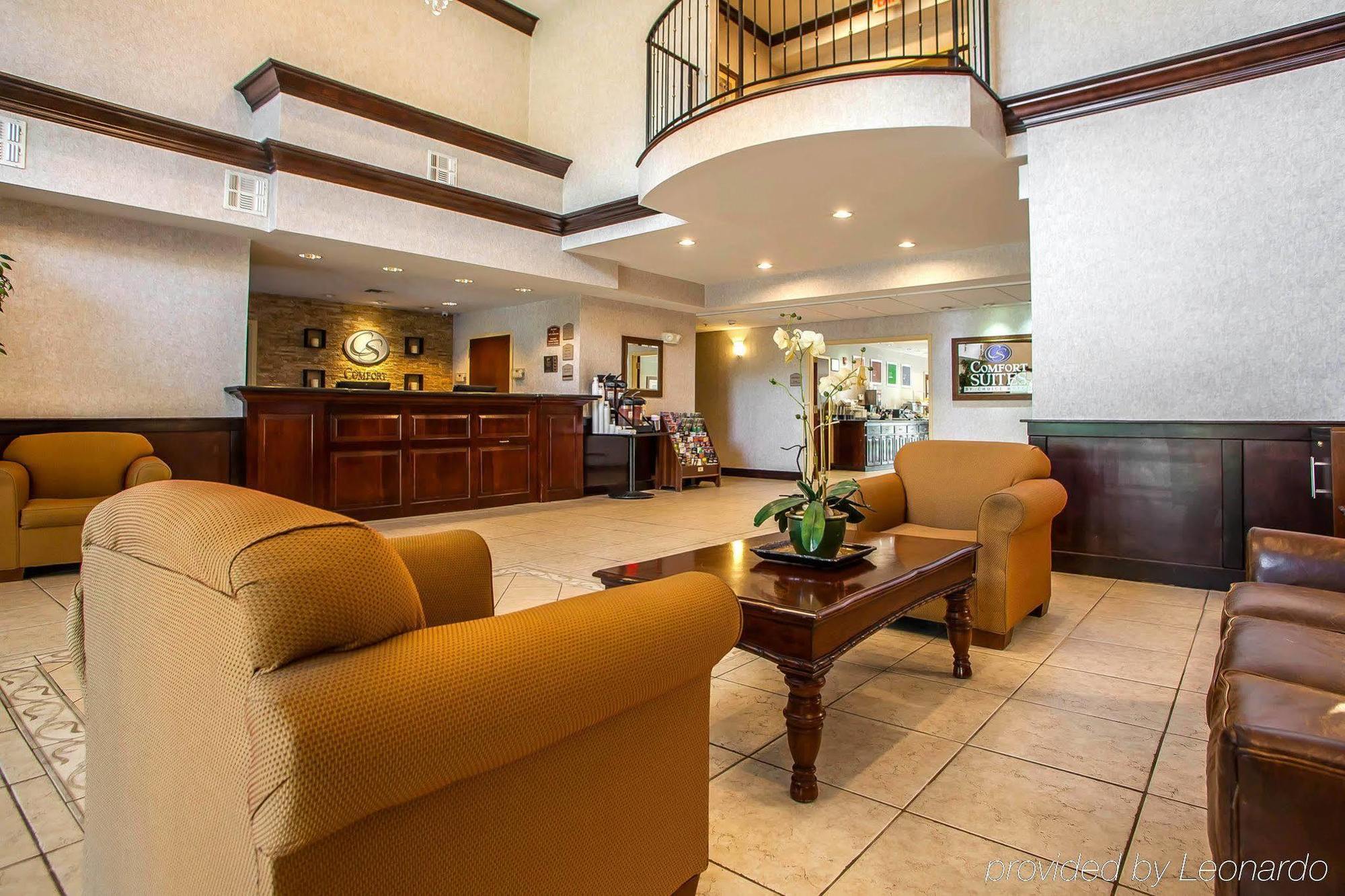 Comfort Suites East Brunswick - South River Экстерьер фото